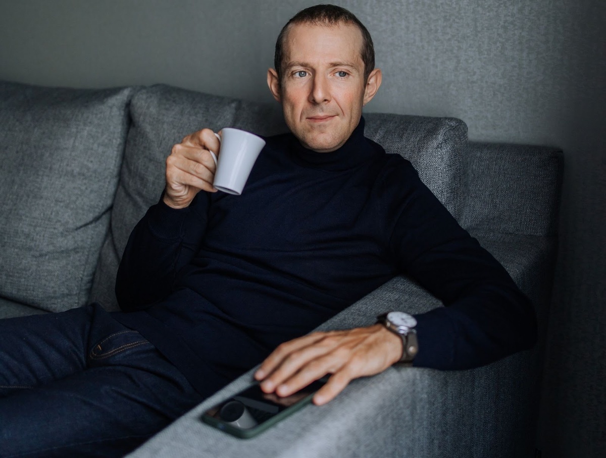 Жесты, которые выдают уверенность в себе