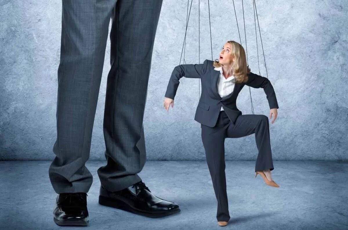 Как противостоять манипуляторам: распознаем и защищаем себя