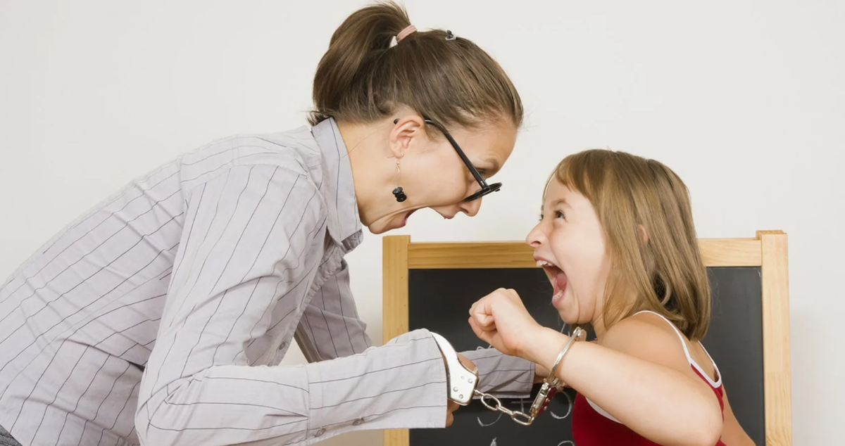 Как вернуть уважение к учителям в классе?