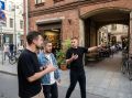 Как мужская среда влияет на личный рост: важность контекста